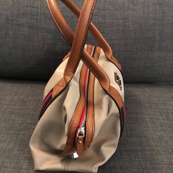 Authentic Michael Kors handbag - Picture 2 of 8